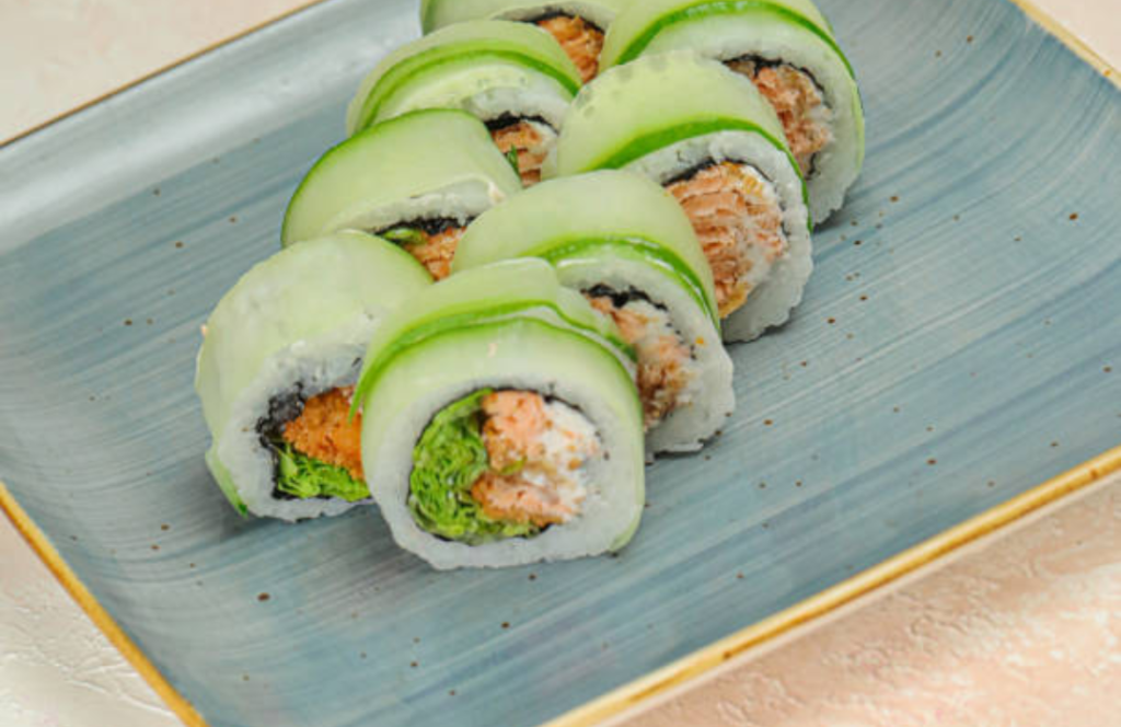 easy smoked salmon roll on cucumber recipe